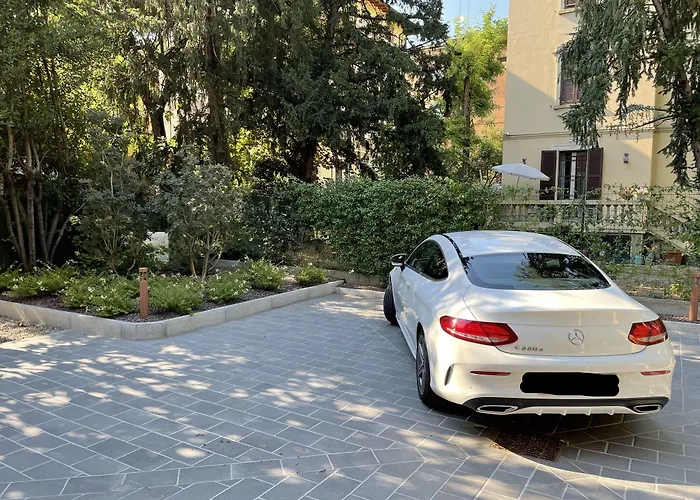 La Bella Centro Μόντενα