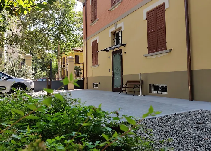 La Bella Centro Guest house 3*